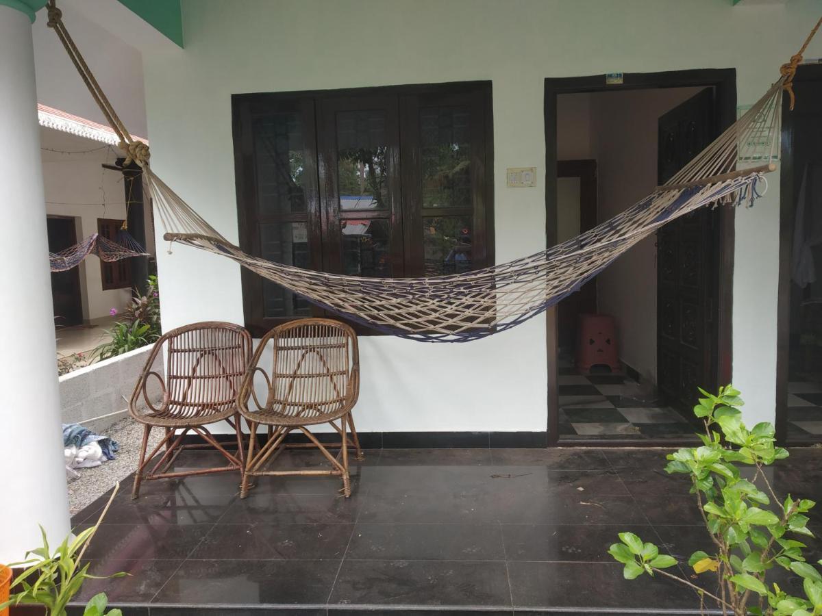Отель Mummy Bamboo House Варкала Экстерьер фото